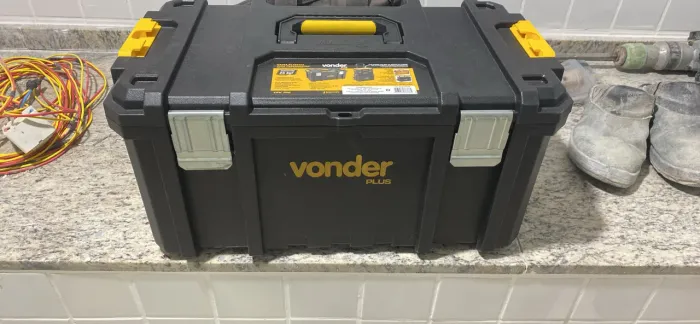 Caixa maleta vonder