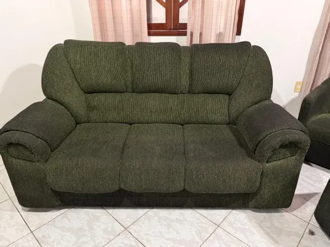 sofá 3 lugares em ótimo estado