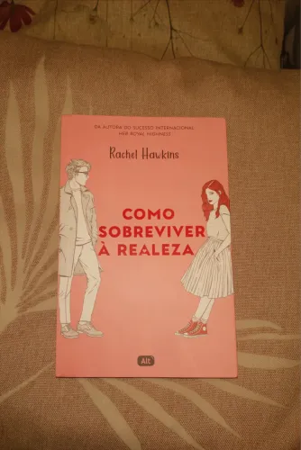 Livro Como sobreviver a realeza