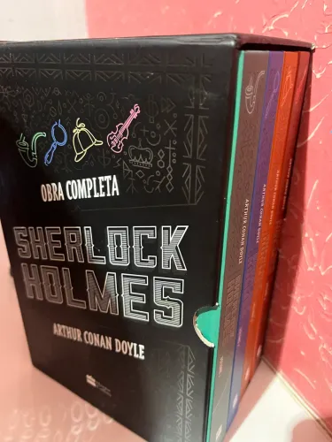 BOX DE LIVROS SHERLOK HOLMES