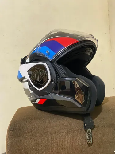 Vendo capacete ls2 advant