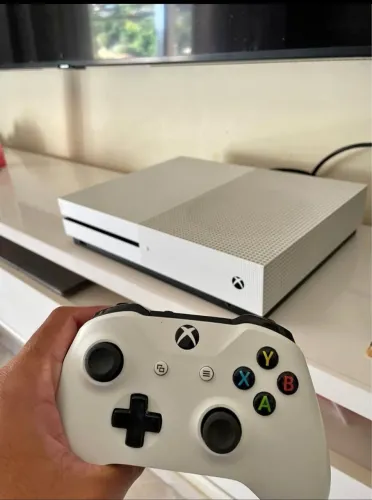 XBOX ONE S NOVÍSSIMO 