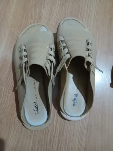 Sandália Mule Melissa Original Bege com Cadarço