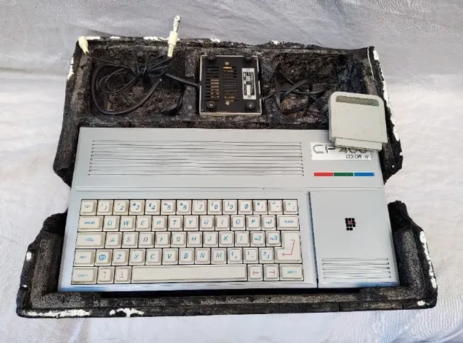 Computador Antigo Prologica Cp400 Color 2