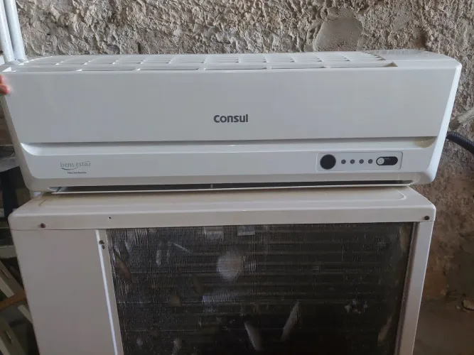 Ar- condicionado