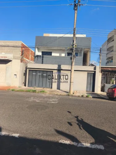 SOBRADO BAIRRO NOSSA SENHORA APARECIDA