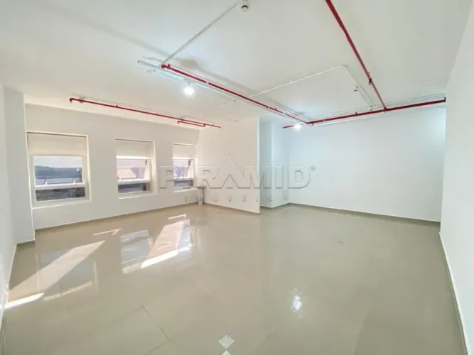Sala comercial com 61,74m², bairro Jardim Califórnia, Zona Sul de Ribeirão Preto/SP.