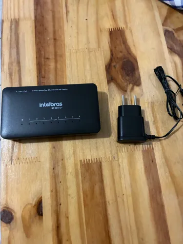 Switch Intelbras 8 portas - Novo 