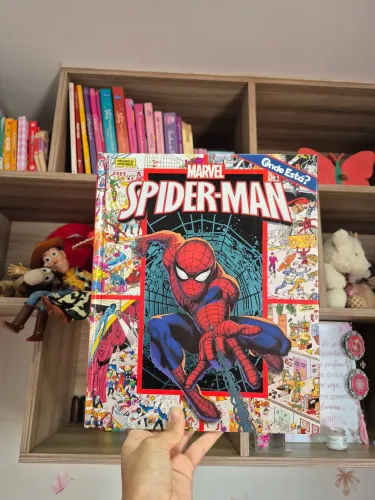 Livro marvel homem aranha 