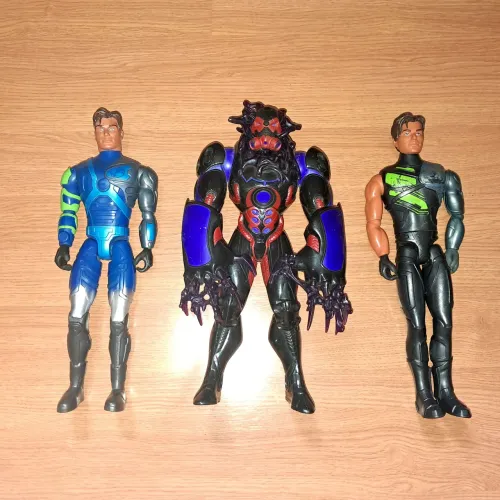 Lote Bonecos Articulados Max Steel