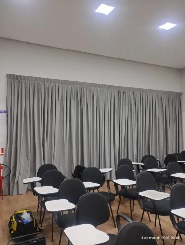 Instalação e manutenção de persianas e cortina