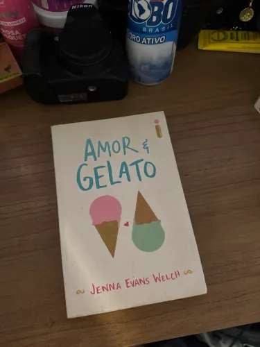 Livro amor e gelato 