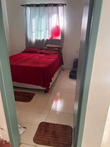Alugo Quarto com Suíte e Closet - Exclusivo para Mulheres Descrição:
