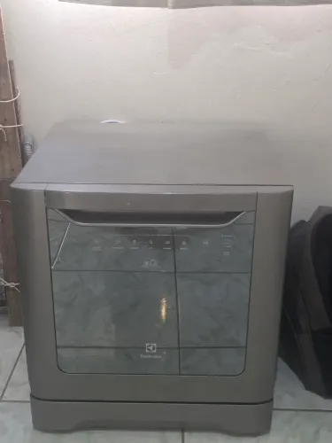 Lavar louça Electrolux 8 serviço 