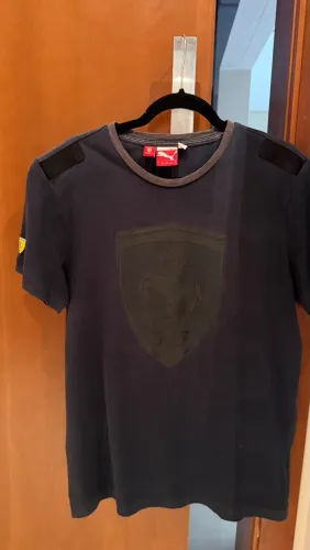 Linda camiseta Ferrari tamanho G! Comprada nos Estados Unidos