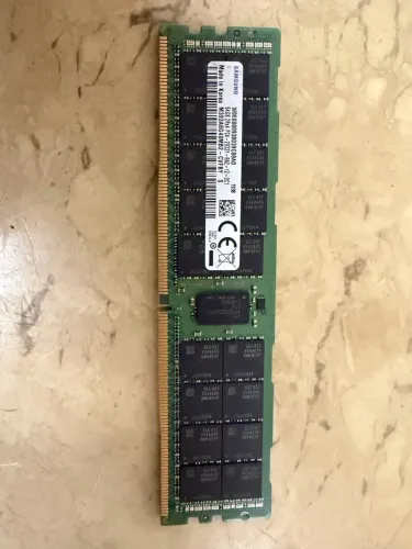Memória 64GB DDR4 2933 ECC Registrada Samsung M393A8G40MB2-CVF - Servidor