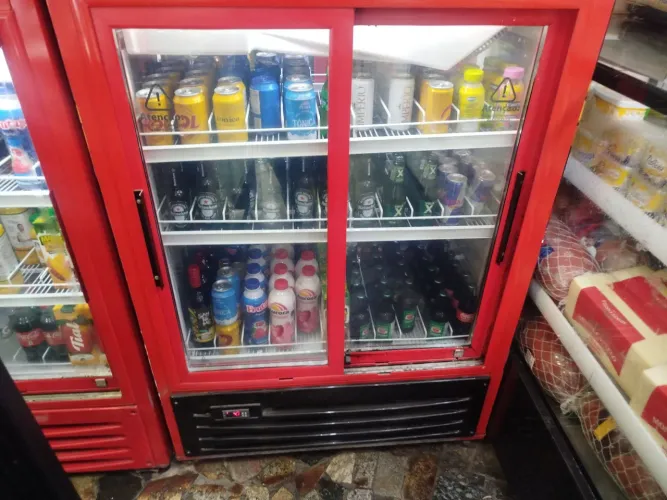 Balcões para comércios  climatizados e secos 