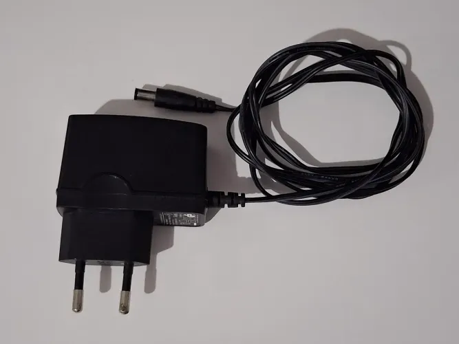 FONTE TP-LINK T090060-2C1 BIVOLT - 9V - 0.6A