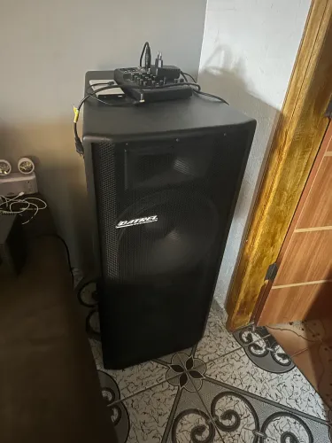 Caixa ativa datrel excelente para igreja e festa ao ar livre 