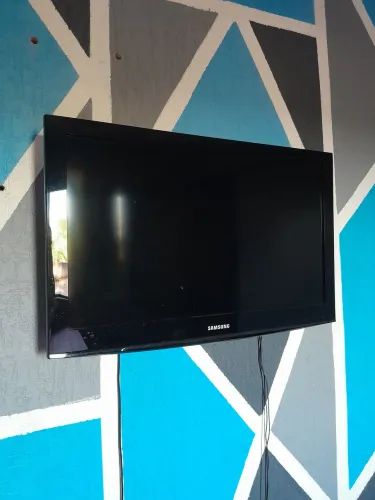 Vende-se TV 32 polegadas da Samsung 