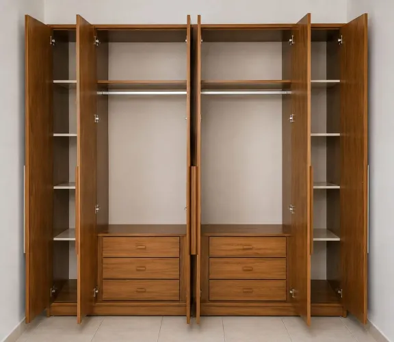 Guarda-roupa de casal de 6 porta