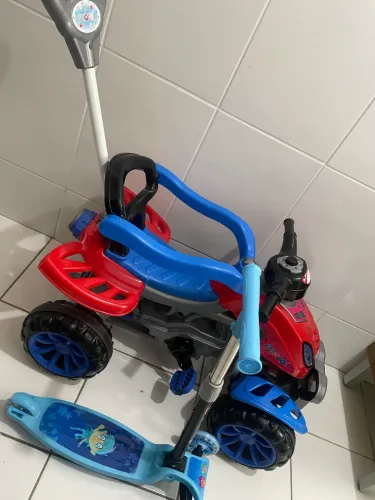 Vendo brinquedos infantis