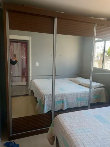 GAURDA ROUPA DE CASAL MDF ESPELHADO