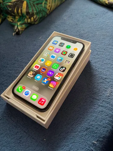 iPhone 12