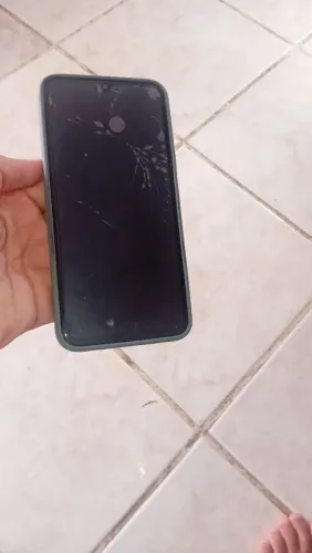 Samsung Galaxy A15 4G - 1 Ano de Uso (Tela Trincada / Ótimo para uso ou conserto)