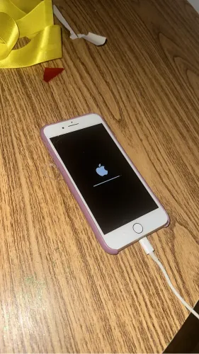 iPhone 8
