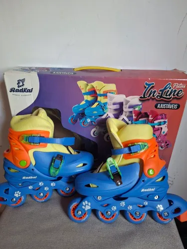 Patins Feminino Regulavel veste do 33 até 37