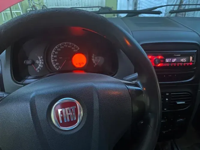 Fiat Siena EL 1.0 MPI Fire Flex 8V 4P 2014