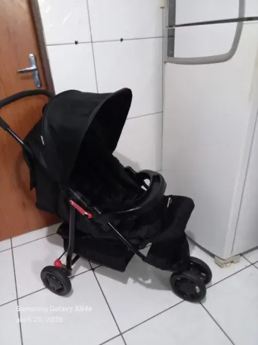 Carrinho de bebê voyage unissex