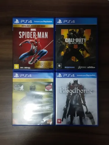 Jogos de PS4 - Homem Aranha, COD Black Ops 4, Bloodborne e Dark Souls 3