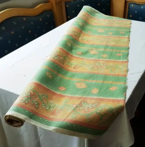 Tecido para Costura ou Decoração - Rolo com aproximadamente 4 Metros