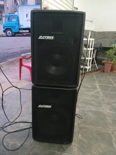 Caixa de som profissional Datrel