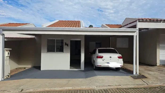 Alugo casa em Condomínio VILLAGIO VITTA Itapetininga
