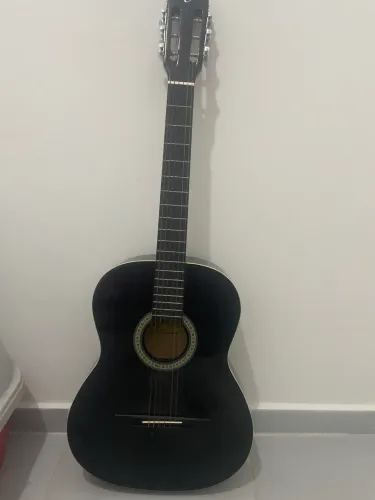 Violão giannini