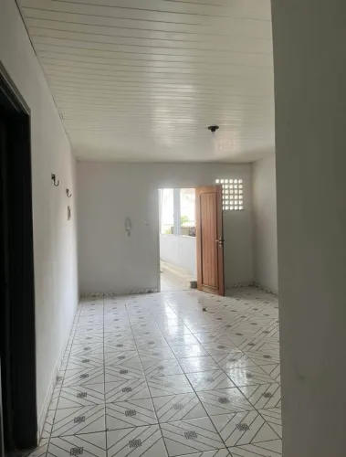 AP próximo a doca é praça da república