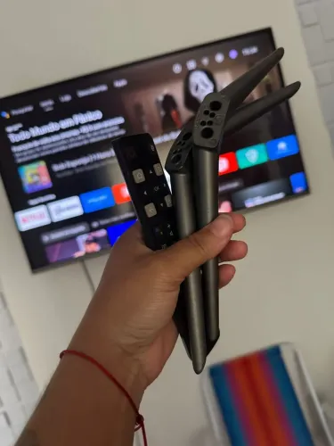 Tv SMART 50 4K TCL leia bem