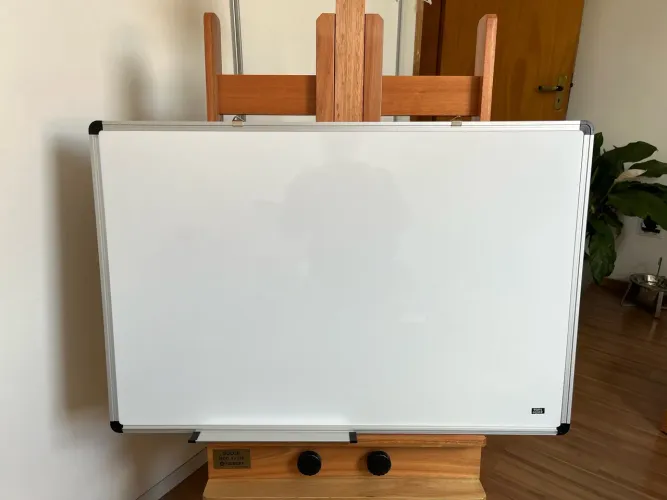 Quadro branco magnético 90cm x 60cm Easy Office e acessórios