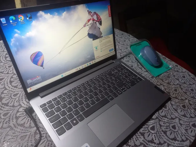 Nootbook Lenovo ipad 1 semi nova 