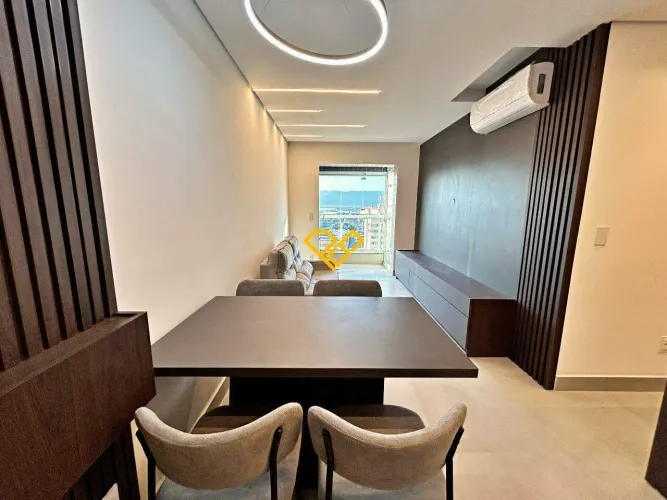 Apartamento 2 Quartos para Locação em Santos - Sp