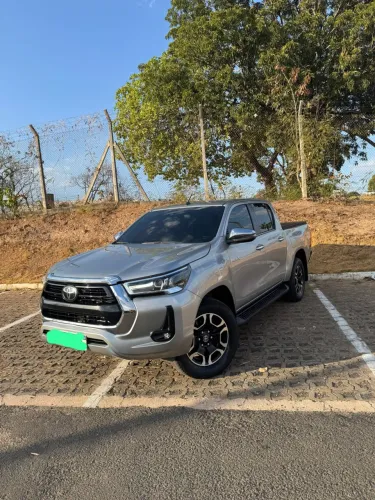 Toyota Hilux CD SRX 4X4 2.8 TDI 16V Diesel Aut. 2021