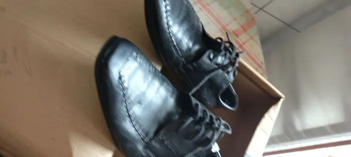 Sapato masculino 41/42 doação 