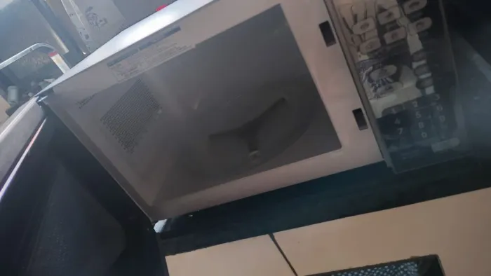 Micro-ondas Novo (usado apenas uma vez para teste