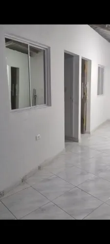 Quarto sem mobília para alugar no Morro da Conceição (apenas para meninas)