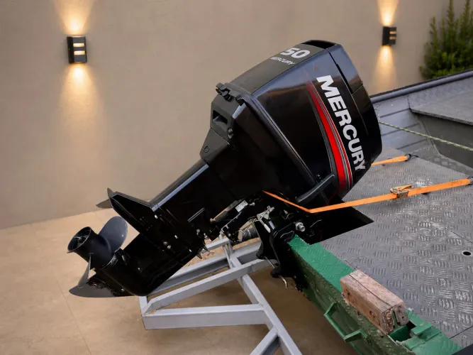 Motor Mercury 50Hp