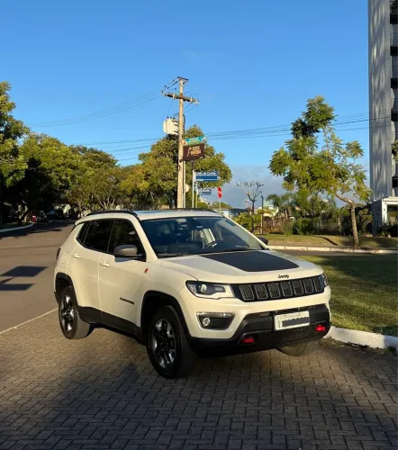 Jeep Compass Trailhawk 2.0 4X4 Dies. 16V Aut. 2017