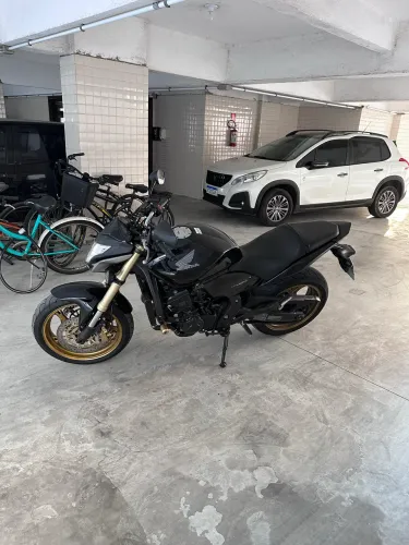 HONDA CB600F HORNET 2012 - PRETA